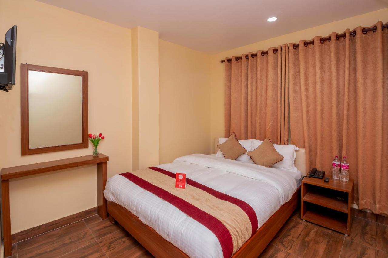 Oyo 253 Hotel Pinnacle Pokhara Zewnętrze zdjęcie